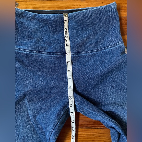 Lyssé legging high rise jeans size S. NWT. - Picture 5 of 9